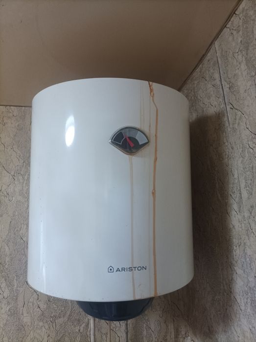 Продам Бойлер Аристон  на запчасти