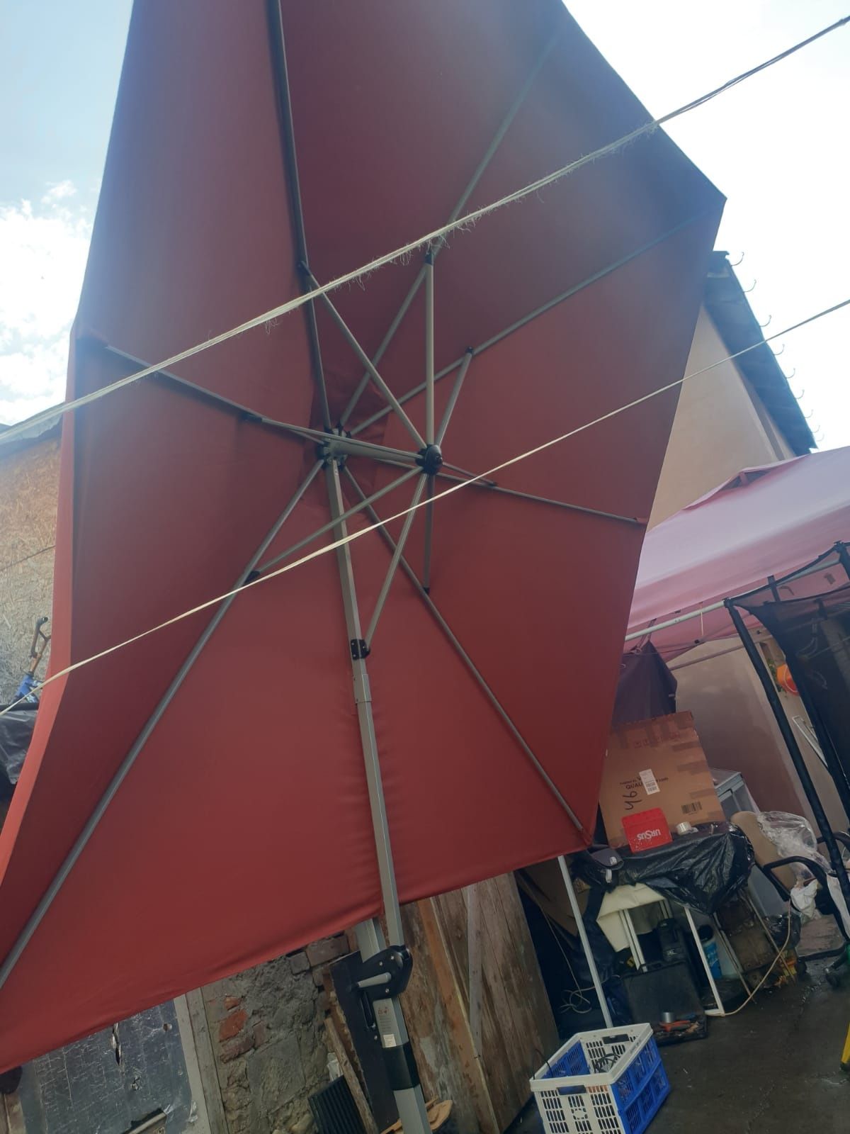 Umbrela 3x3m noua