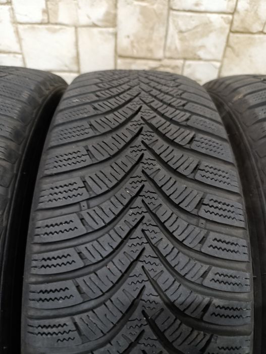 Зимни гуми Hankook 205/65/15
