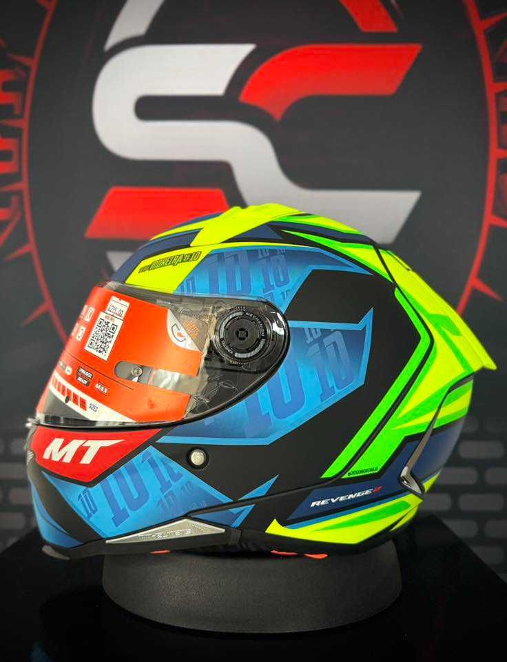 НОВА Каска MT Revenge 2 S Morelra A7 MATT