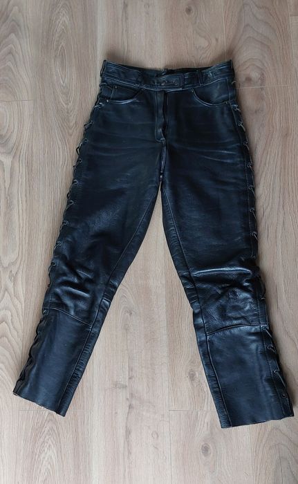 Vând pantaloni moto piele dama