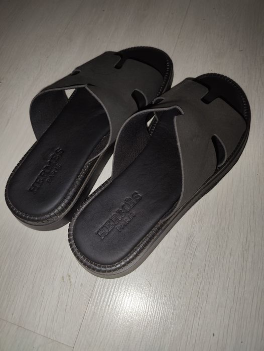 Papuci Hermes Izmir