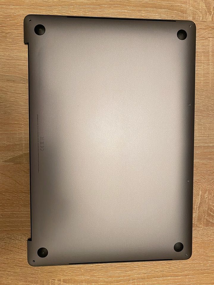 Topcase  cu tastatura pentru Macbook Pro Retina 16" 2019 Space Gray