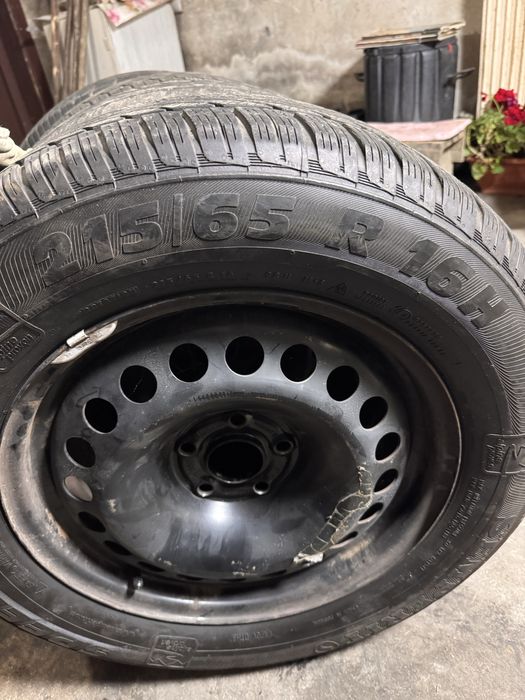Anvelope iarna + jante 215/65/16