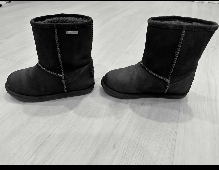Ugg Emu Australia