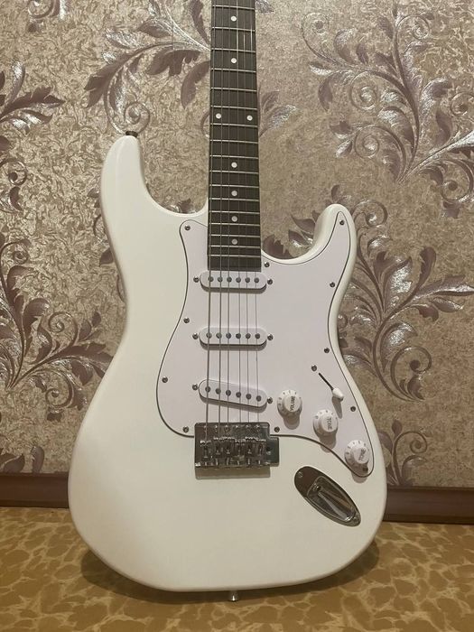 Электрогитара Stratocaster