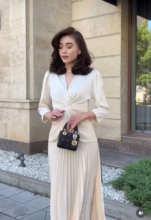 Платье , кофточка и юбка