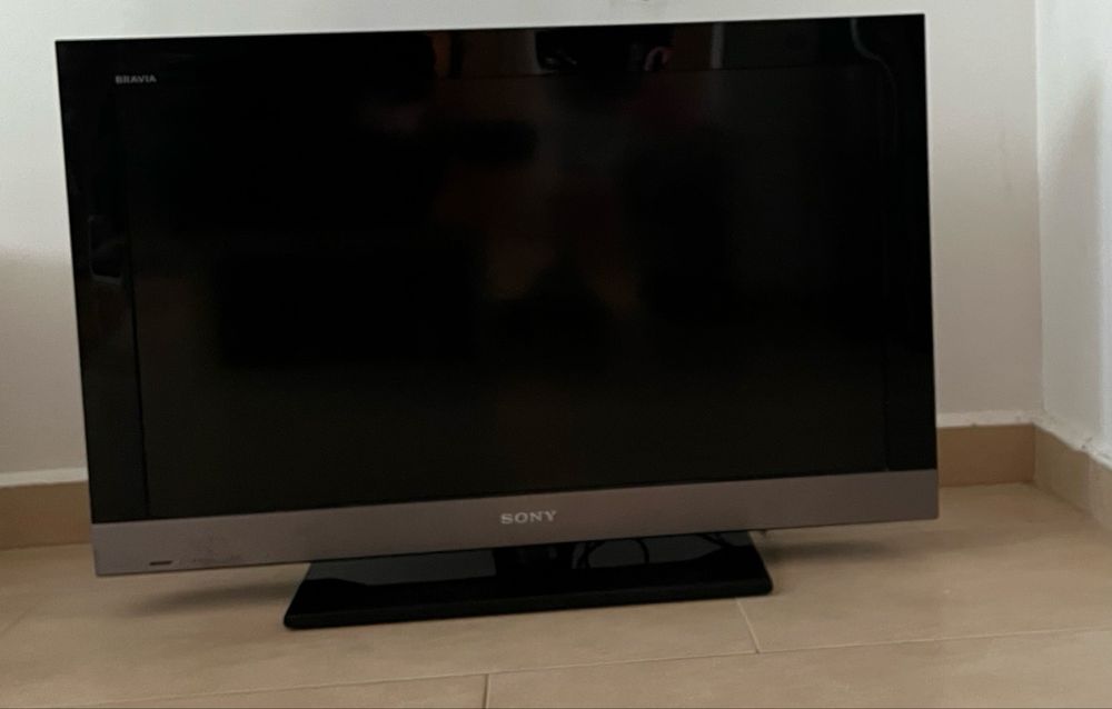 Телевизор SONY 32”