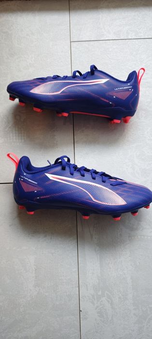 Футболни обувки PUMA номер 37