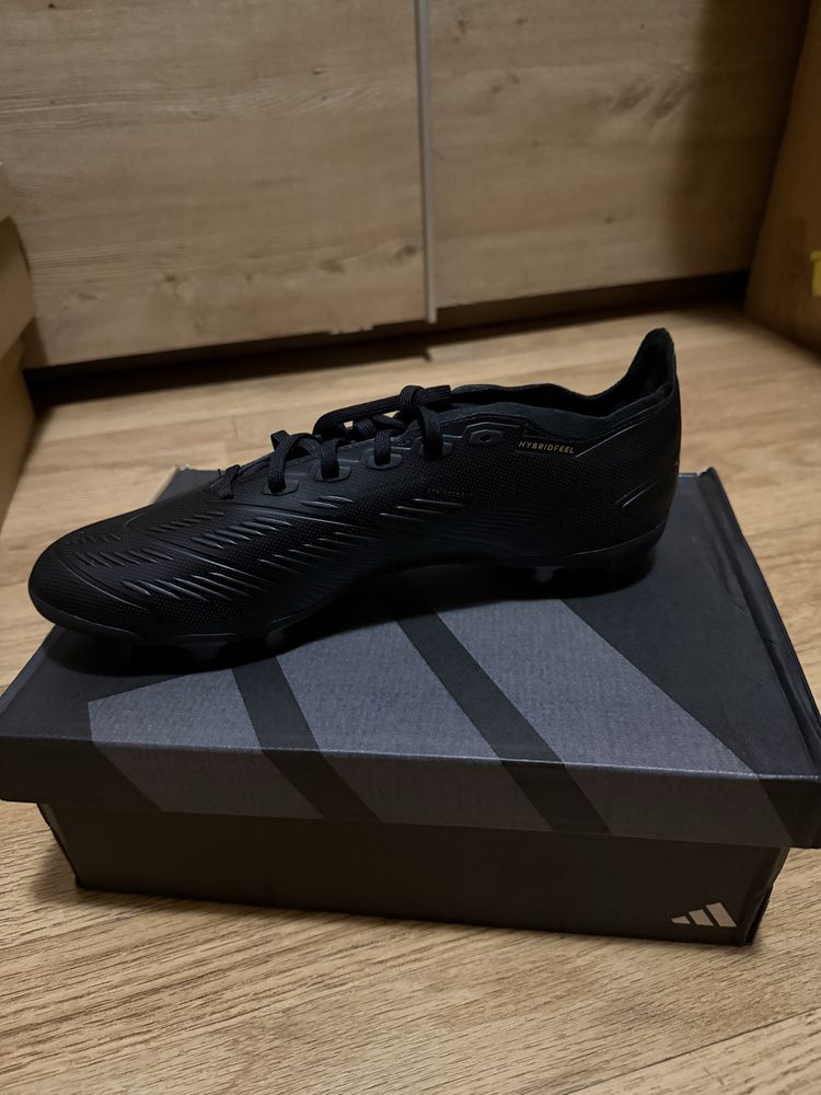 Мъжки бутонки adidas