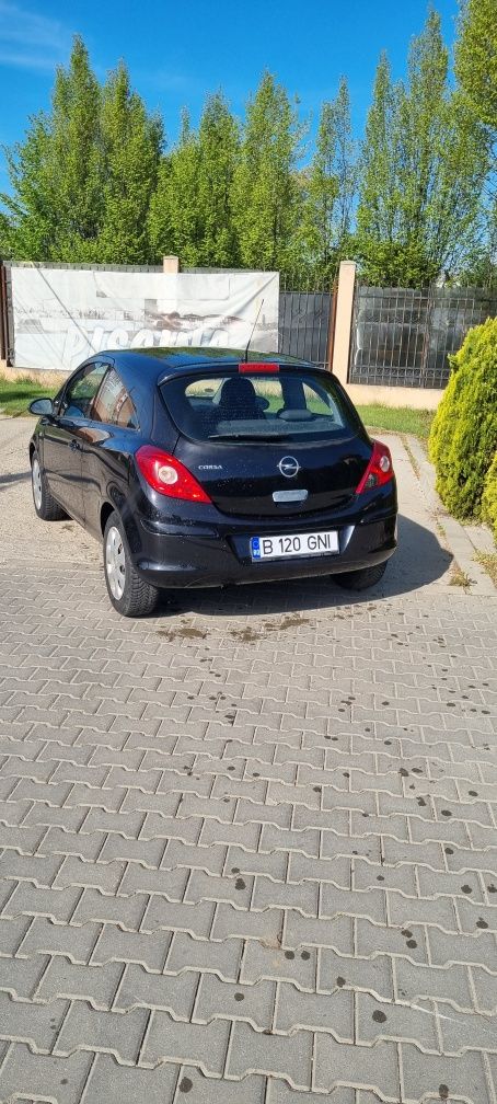 Vând Opel corsa 2008