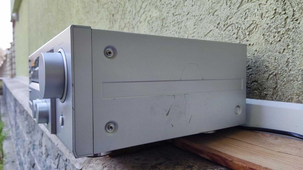 Ресивър "Kenwood"