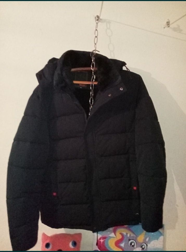 Продам куртка мужская зима