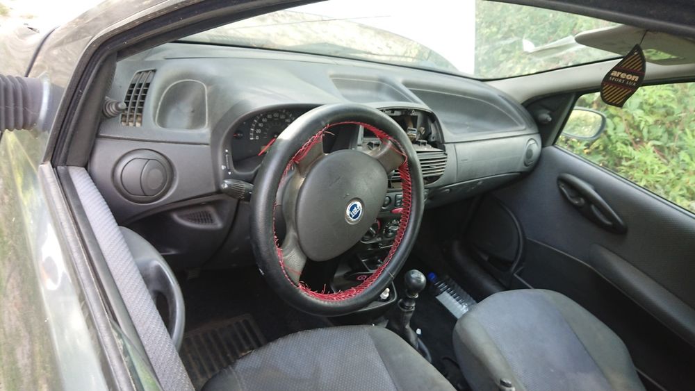 Fiat Punto на части
