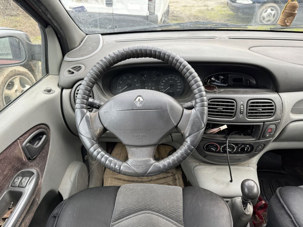 Renault Megane Scenik 1.9dti 98кс 2002г На Части