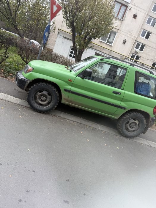 Mitsubishi Pajero Pinin