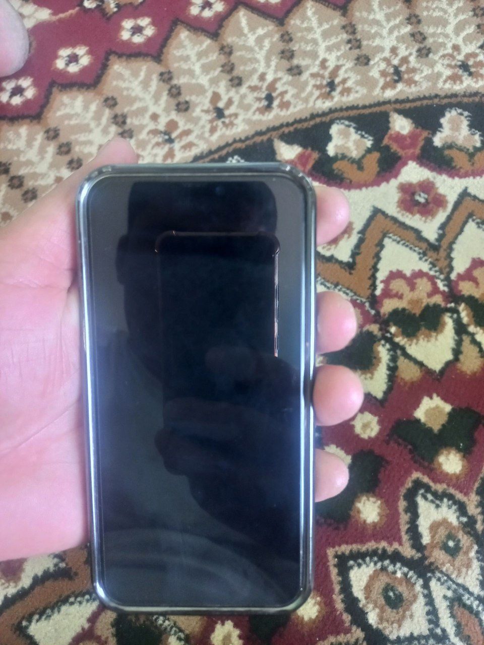 Iphone 11 pro 64 talik yomkust 88 hamma narsasi ishledi tel vashe idea