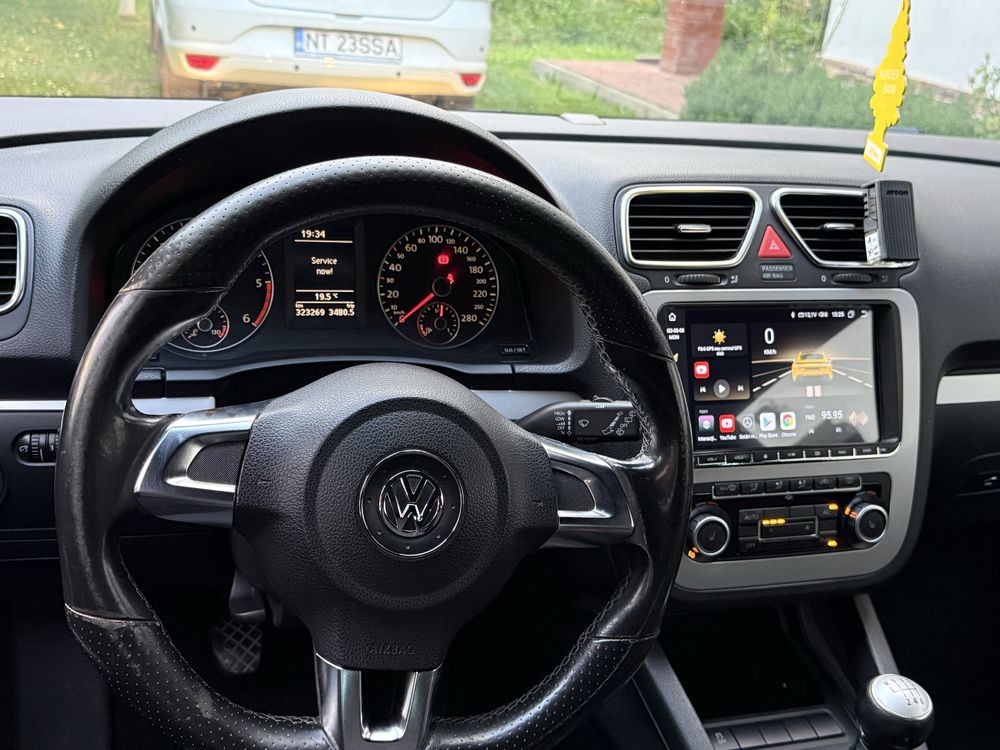 Volkswagen Scirocco 2011
