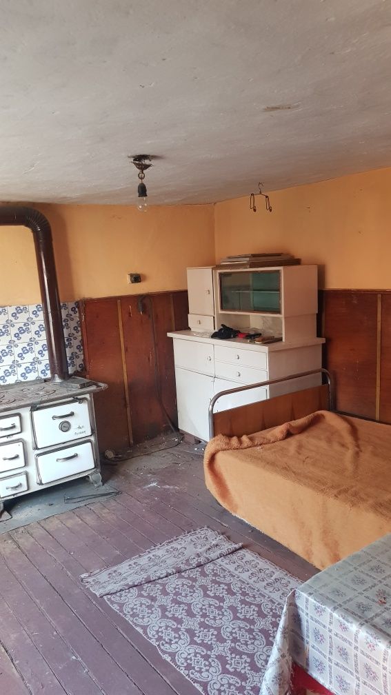 Продава къща в гр.Бобошево