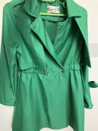 Дамско манто / палто -зелено
