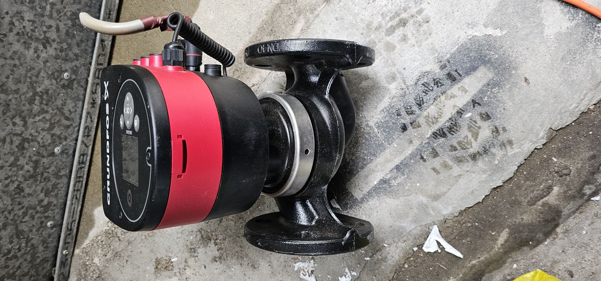 Grundfos Magna3 40-40 f 220