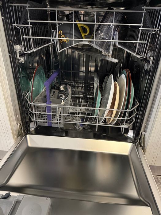 masina de spalat vase incorporabila si masina de spalat rufe LG SLIM