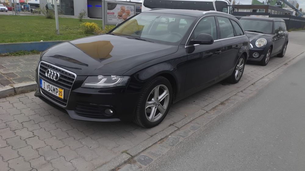 Vand Audi A4 B8 2009 1.8 benzina