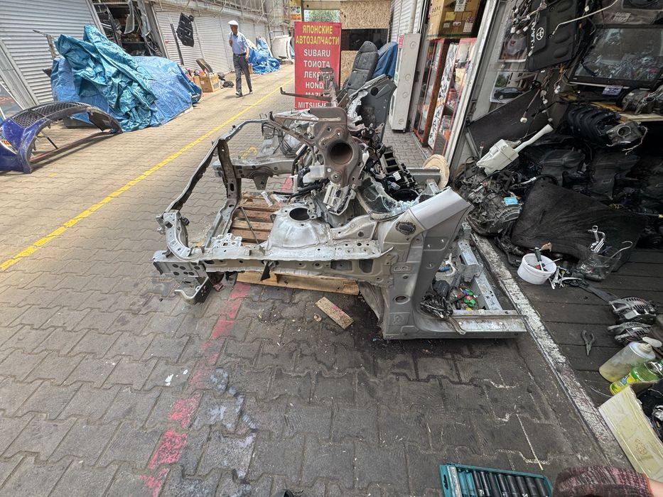 Ланжерон тойота камри 50-55 ярис ниссан жук