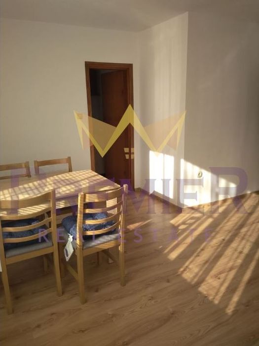 Дава се под наем Четиристаен апартамент в Варна, Левски - 139 кв.м за 510 € - Снимка #1