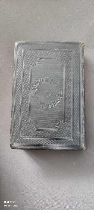 De vânzare carte, biblie veche