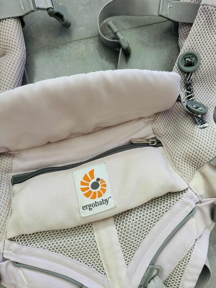Ergobaby Omni 360 - ергономична раница за бебеносене