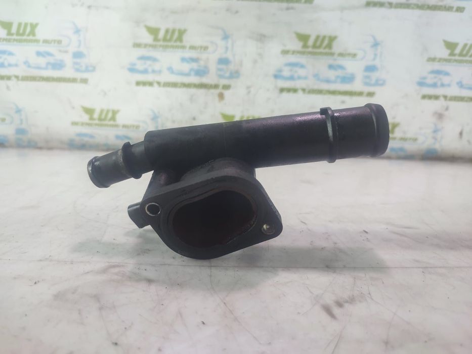 Carcasa termostat 1.9 tdi AXR ATD BEW BKC BXE 038121132d Skoda Superb