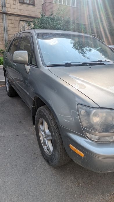 Lexus RX300 продам