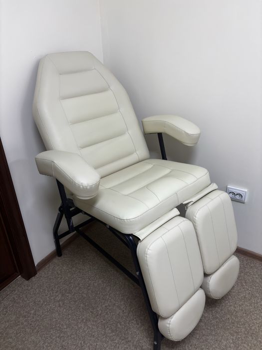 Педикюрное кресло