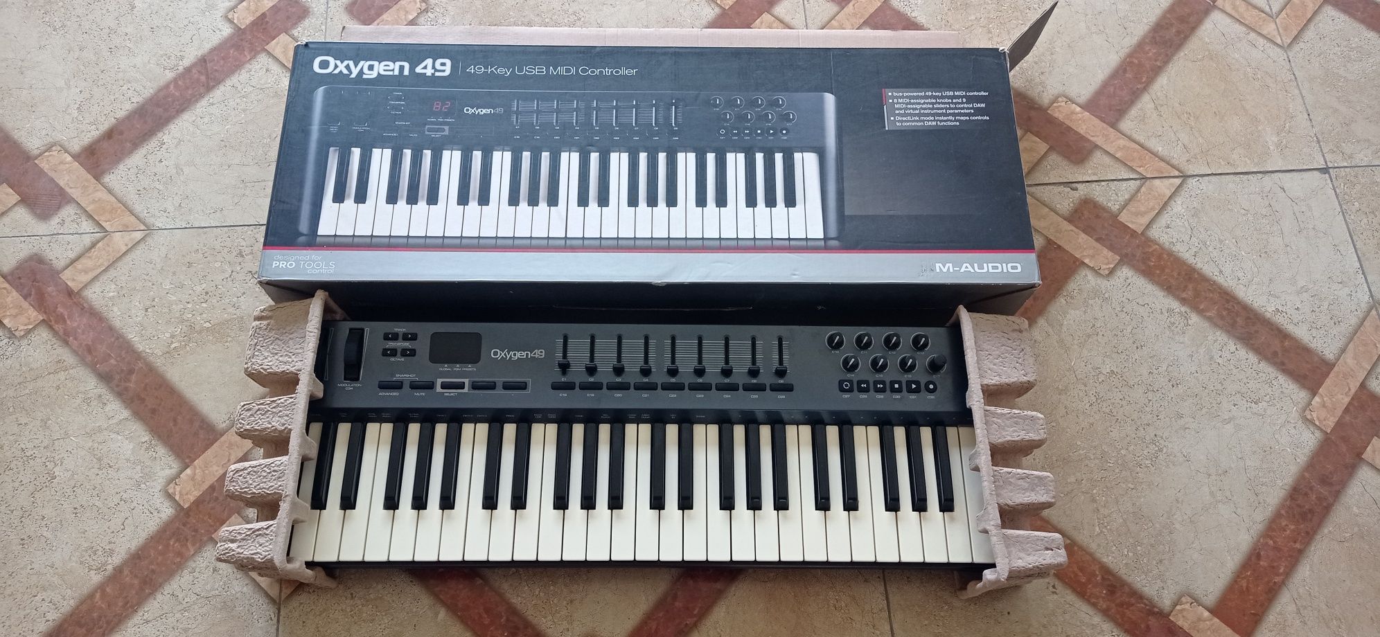 M-Audio Oxygen 49