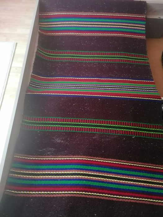 Домашно тъкани черги