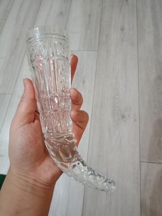 Продам новый хрустальный рог