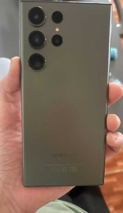 Samsung S23 Ultra  читайте описание
