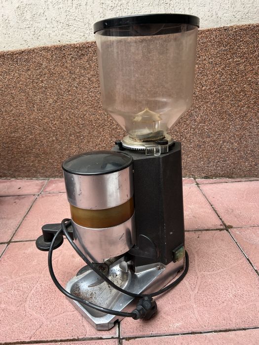 Espressor MCE - semiautomat + Rasnita