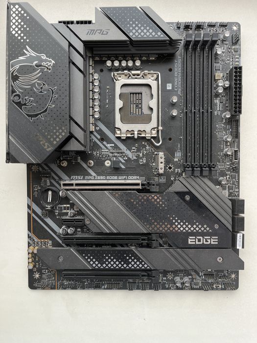 Продам нерабочую материнскую плату