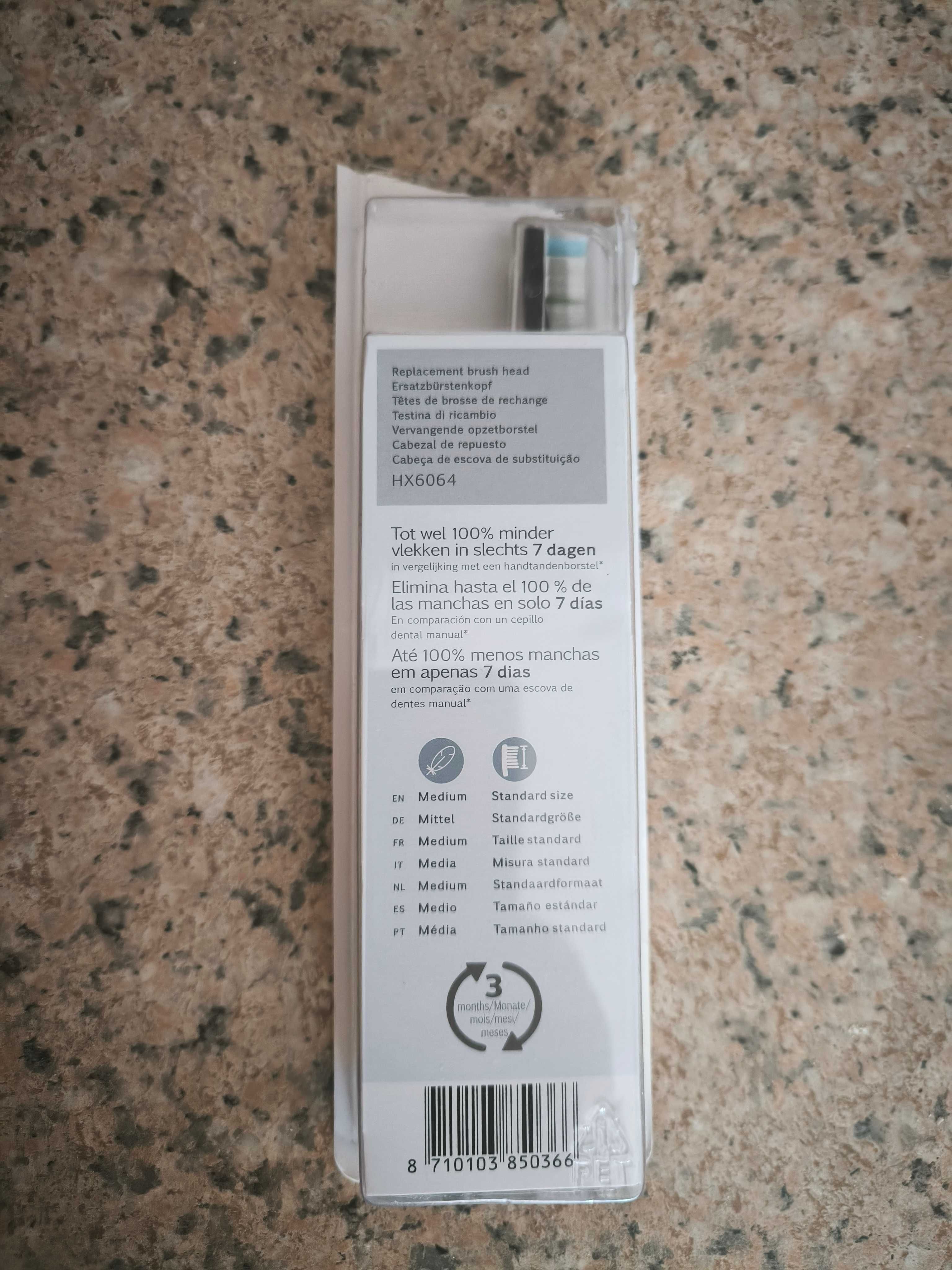 Philips sonicare diamond cleaned 9000 зарядно калъф глави аксесоари