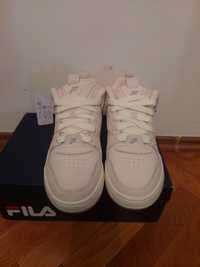 Adidasi Fila Corda pink marimea 41