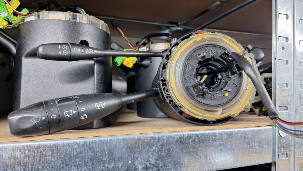 Лостове за чистачки, лентови кабели Mercedes w211,w204,w212,w164,w221,