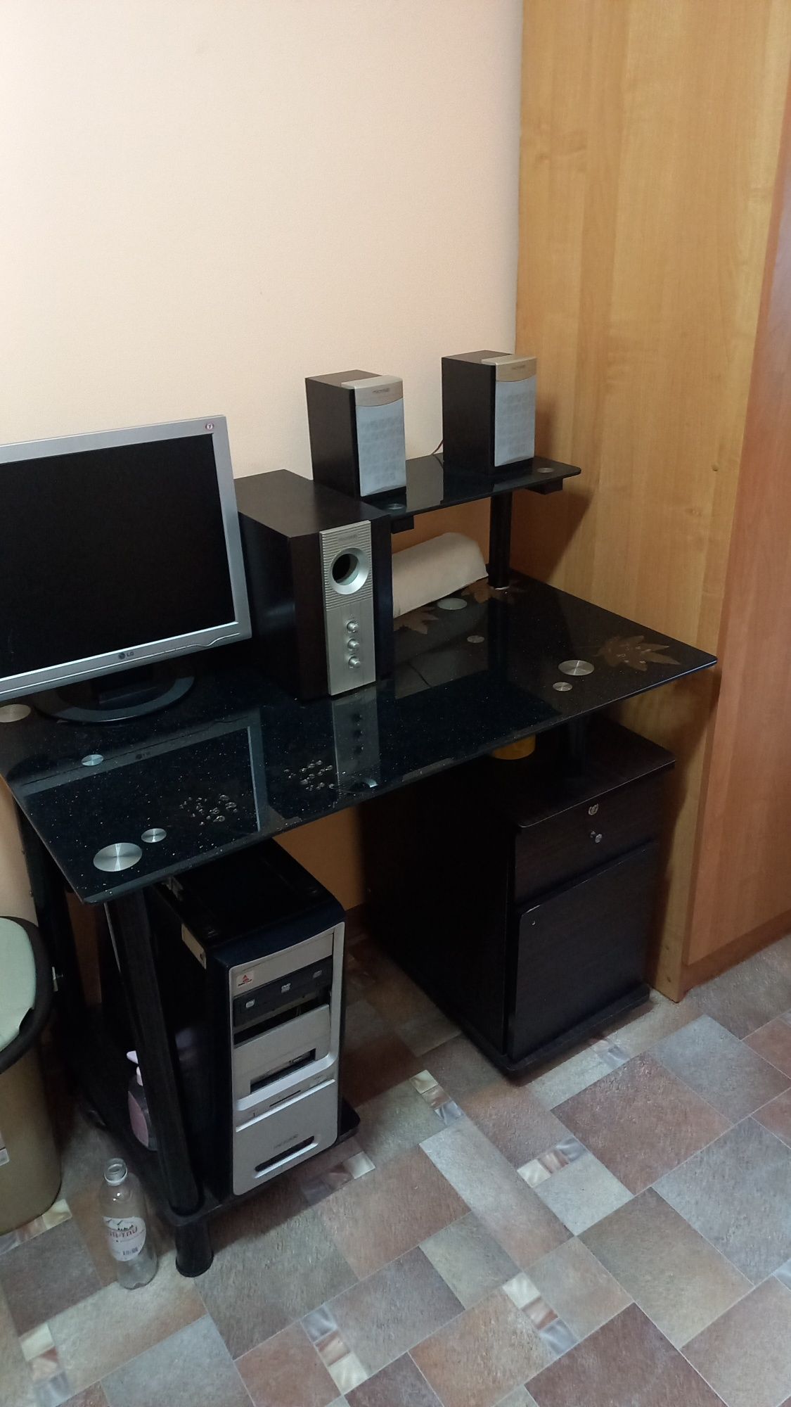 Стул для компьютера
