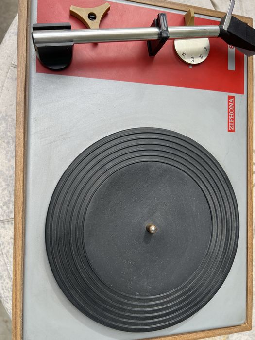 Грамофон Zhiphona