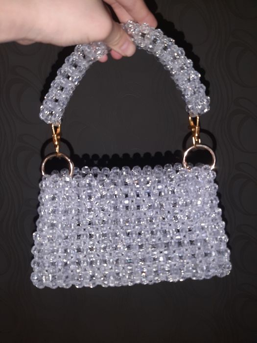 Сумка из бусин с застежкой
