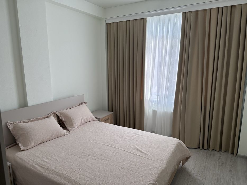 Продается новая большая квартира в новостройке в отличном месте