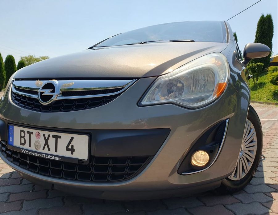 ~Opel corsa facelift~2012~1.4benzina~87cai~euro5~adusa germania~