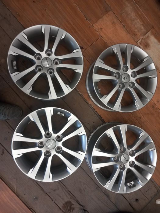 Jante kia r16 x114.3 et 50 cb 67.1 mazda toyota Hyundai kia nissan etc
