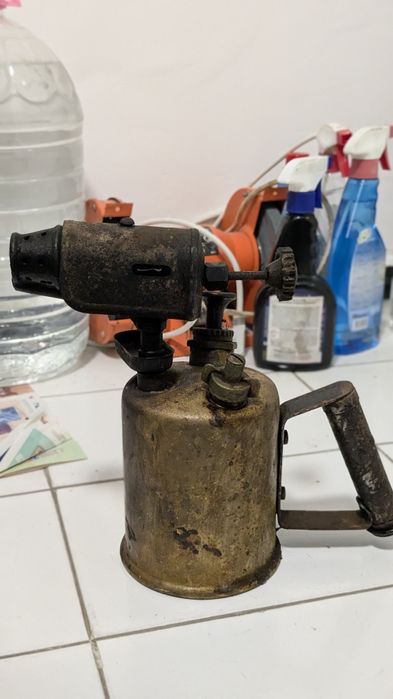 Бензинова горелка